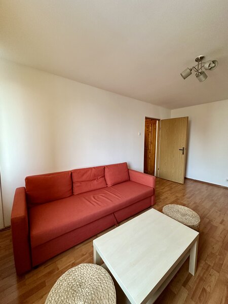 Drumul Taberei, zona Valea Ialomitei, langa Kaufland si metrou