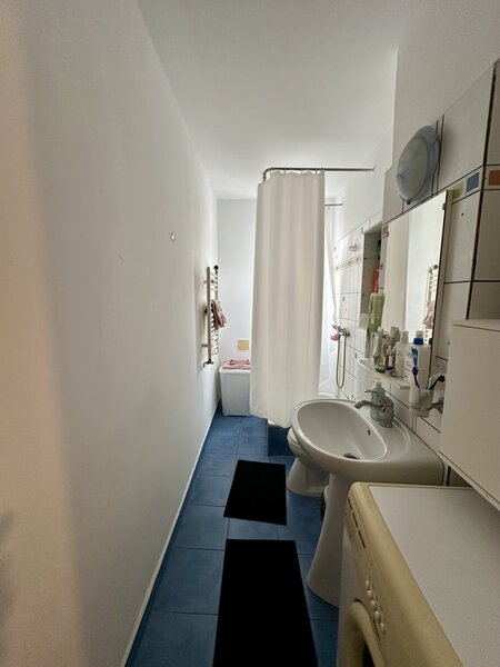 Drumul Taberei, zona Valea Ialomitei, langa Kaufland si metrou